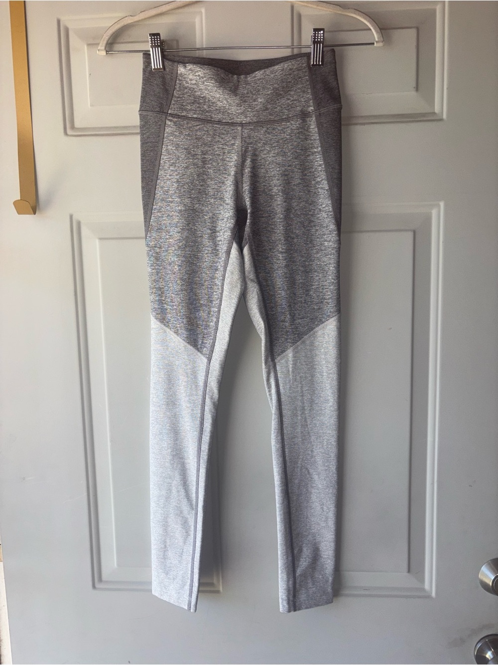 Outdoor Voices gray colorblock leggings size XS